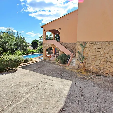 빌라 Oscar - With Large Pool And Sea Views In *